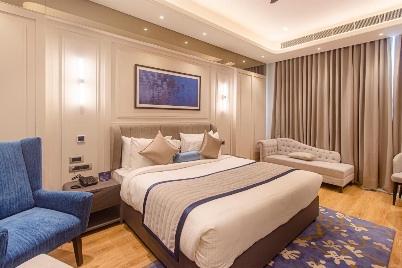 Hotel The Cove Wing Panchkula Exterior foto